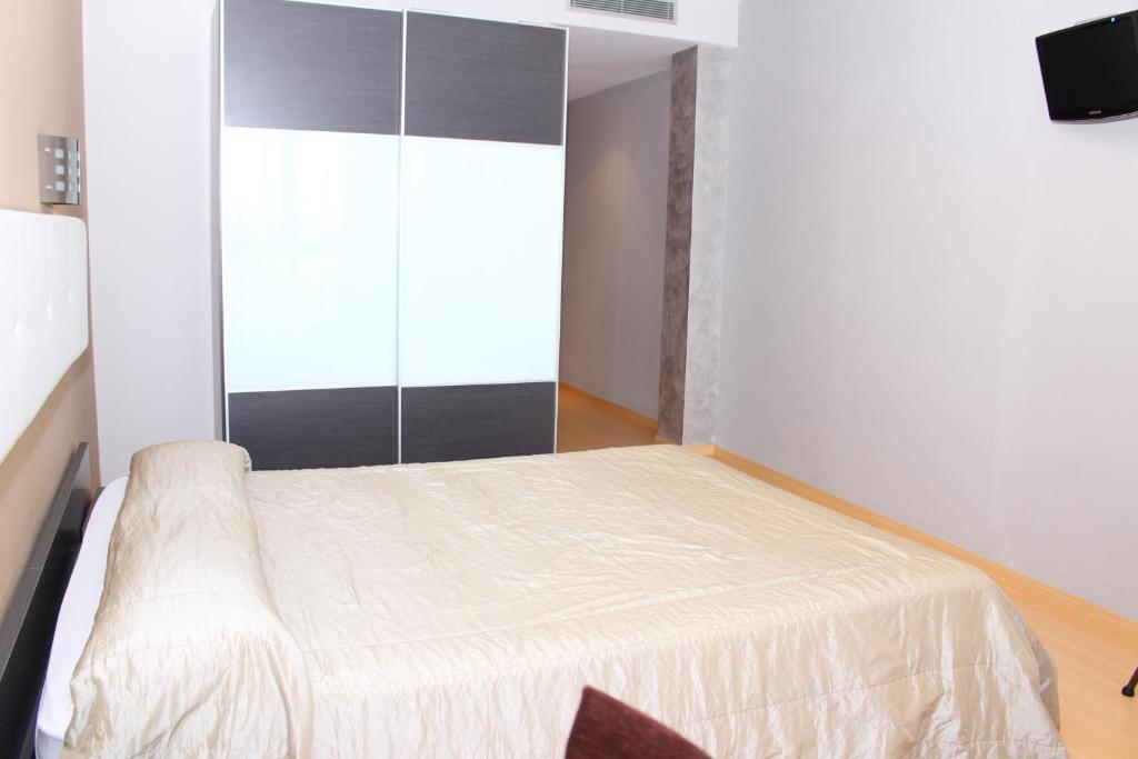 Hotel Ciutat D'อัมโบสตา ภายนอก รูปภาพ